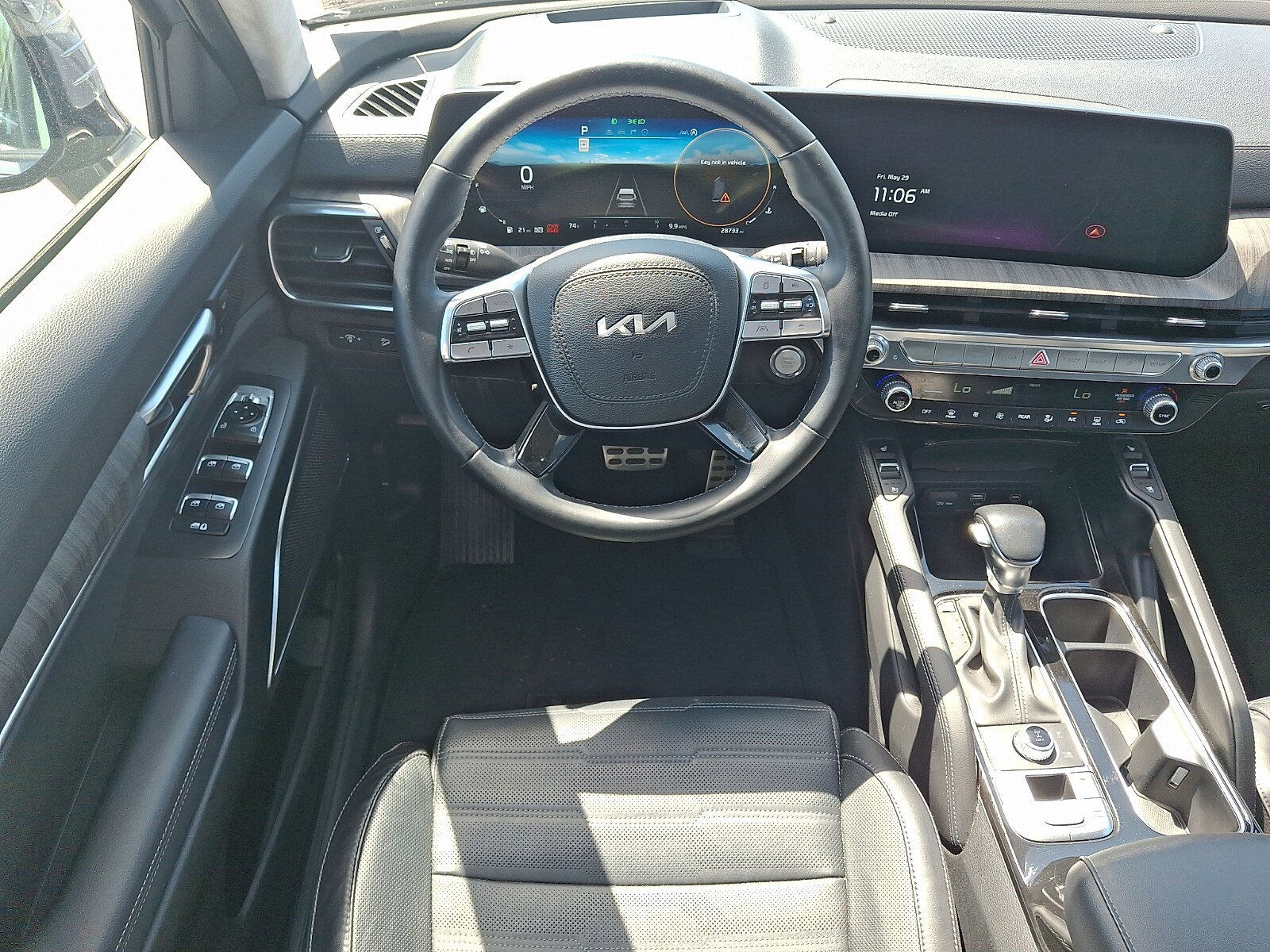 Used 2023 Kia Telluride SX Prestige AWD/4WD image 11