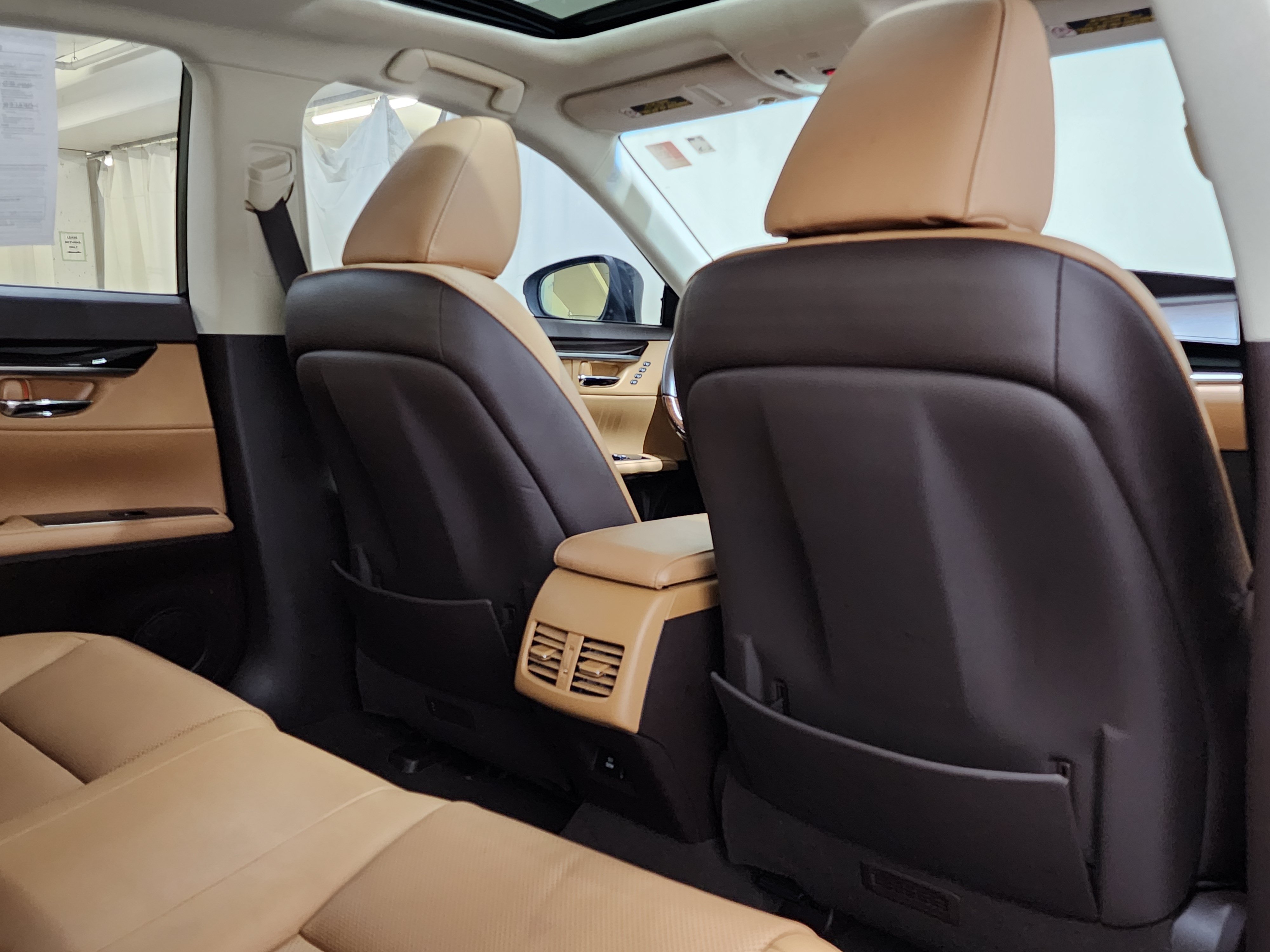 Used 2018 Lexus ES 350 F Sport w/ Navigation System Package FWD image 19