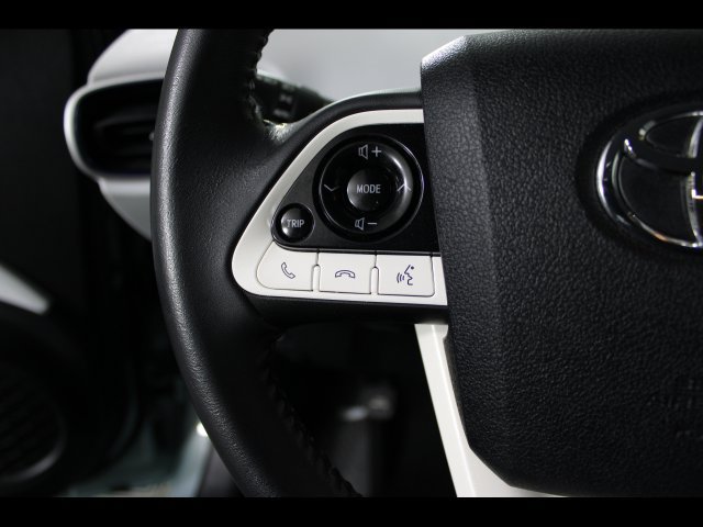 Used 2016 Toyota Prius Four Touring w/ Premium Convenience Package FWD image 22