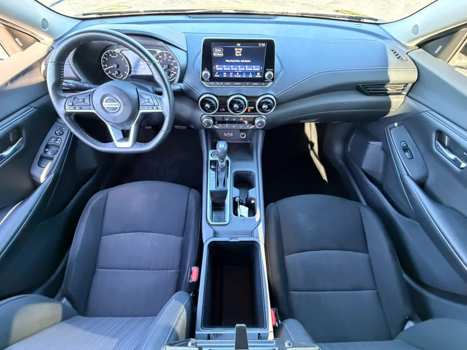 Used 2022 Nissan Sentra SV w/ Trunk Package FWD image 17