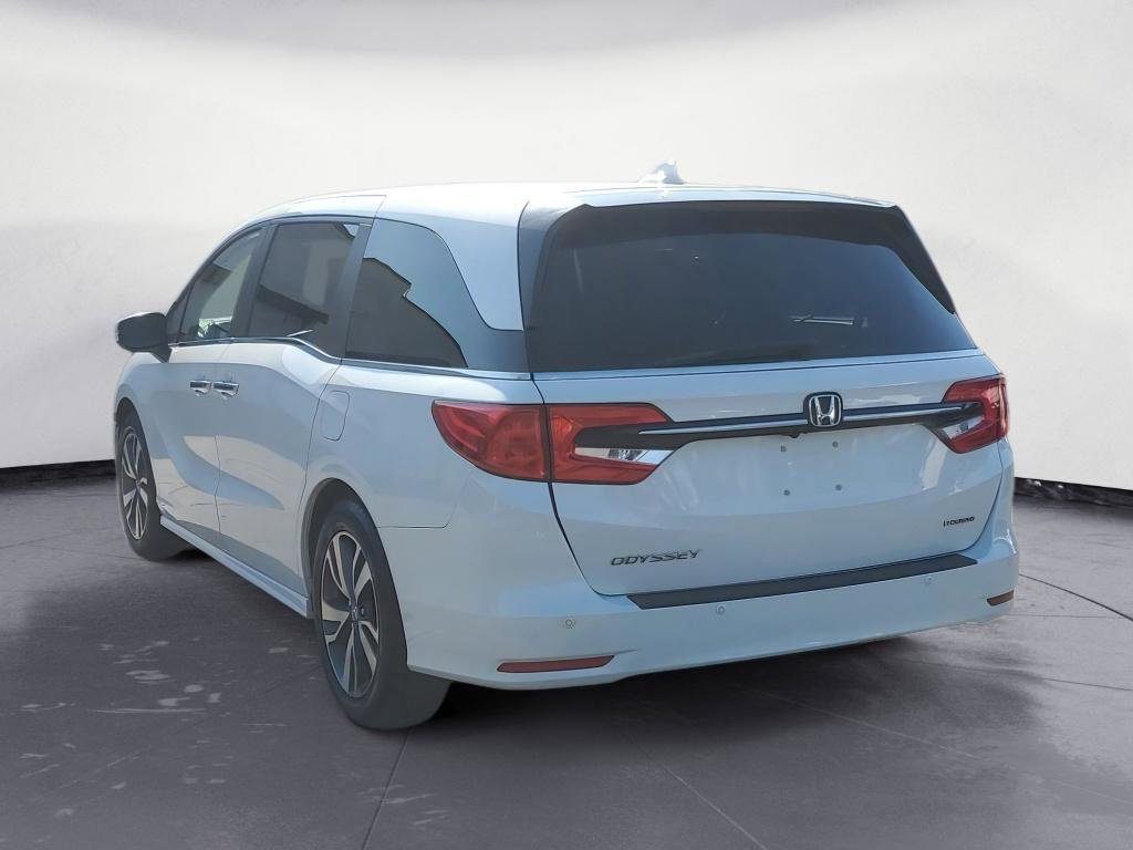 Used 2023 Honda Odyssey Touring image 4
