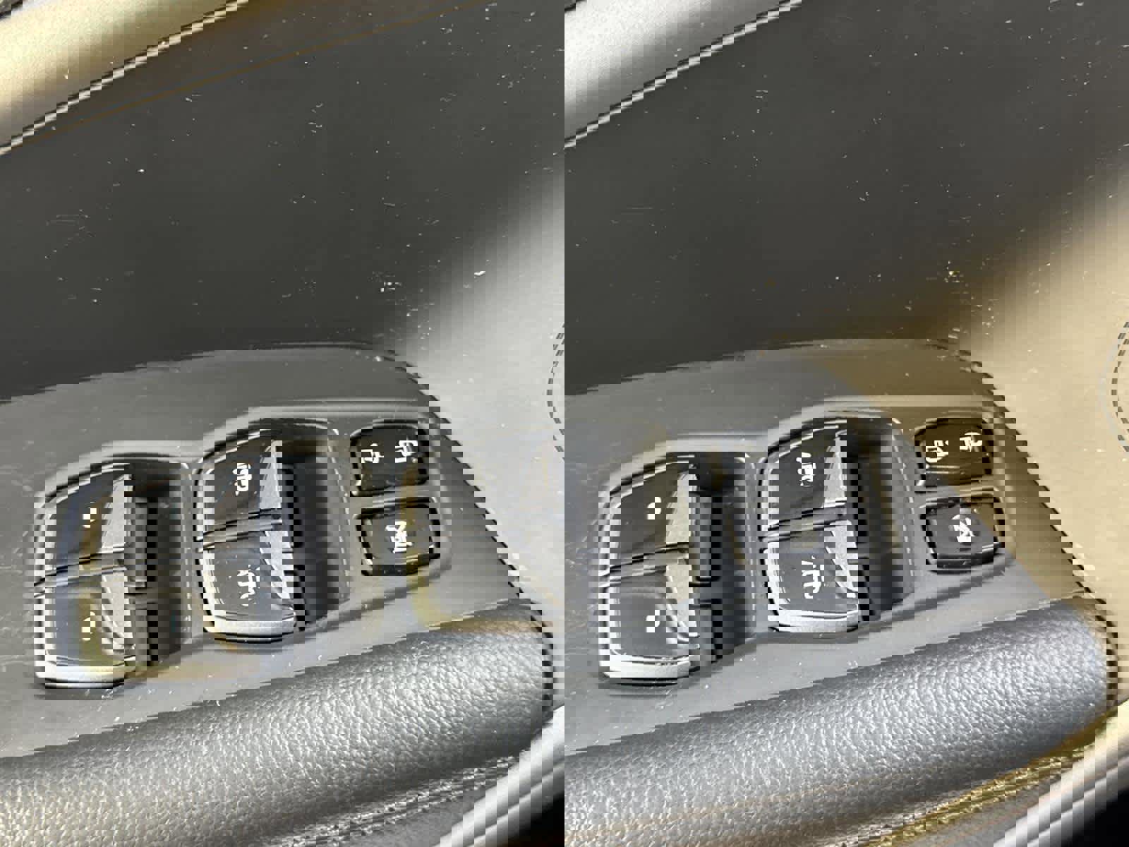 Used 2016 Hyundai Santa Fe Limited image 22