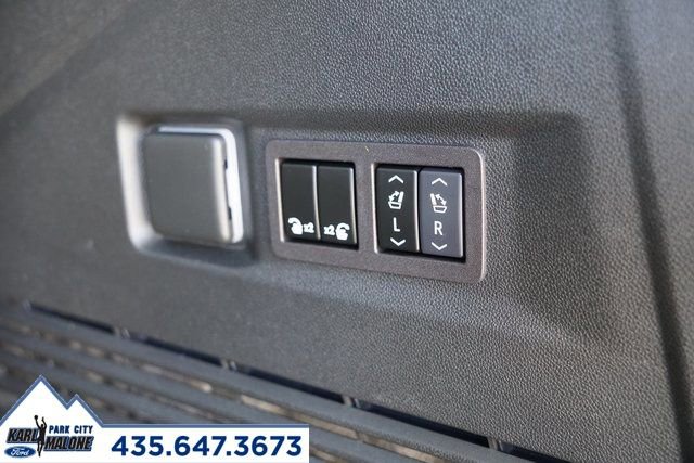 Used 2024 GMC Yukon Denali Ultimate image 35