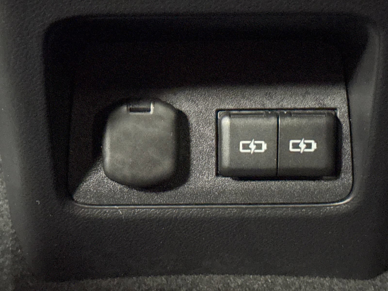 Used 2025 Lexus NX 250 FWD image 41