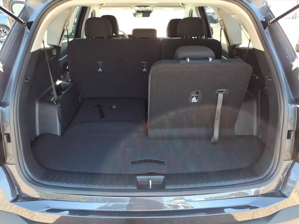 New 2026 Kia Sorento LX FWD image 15