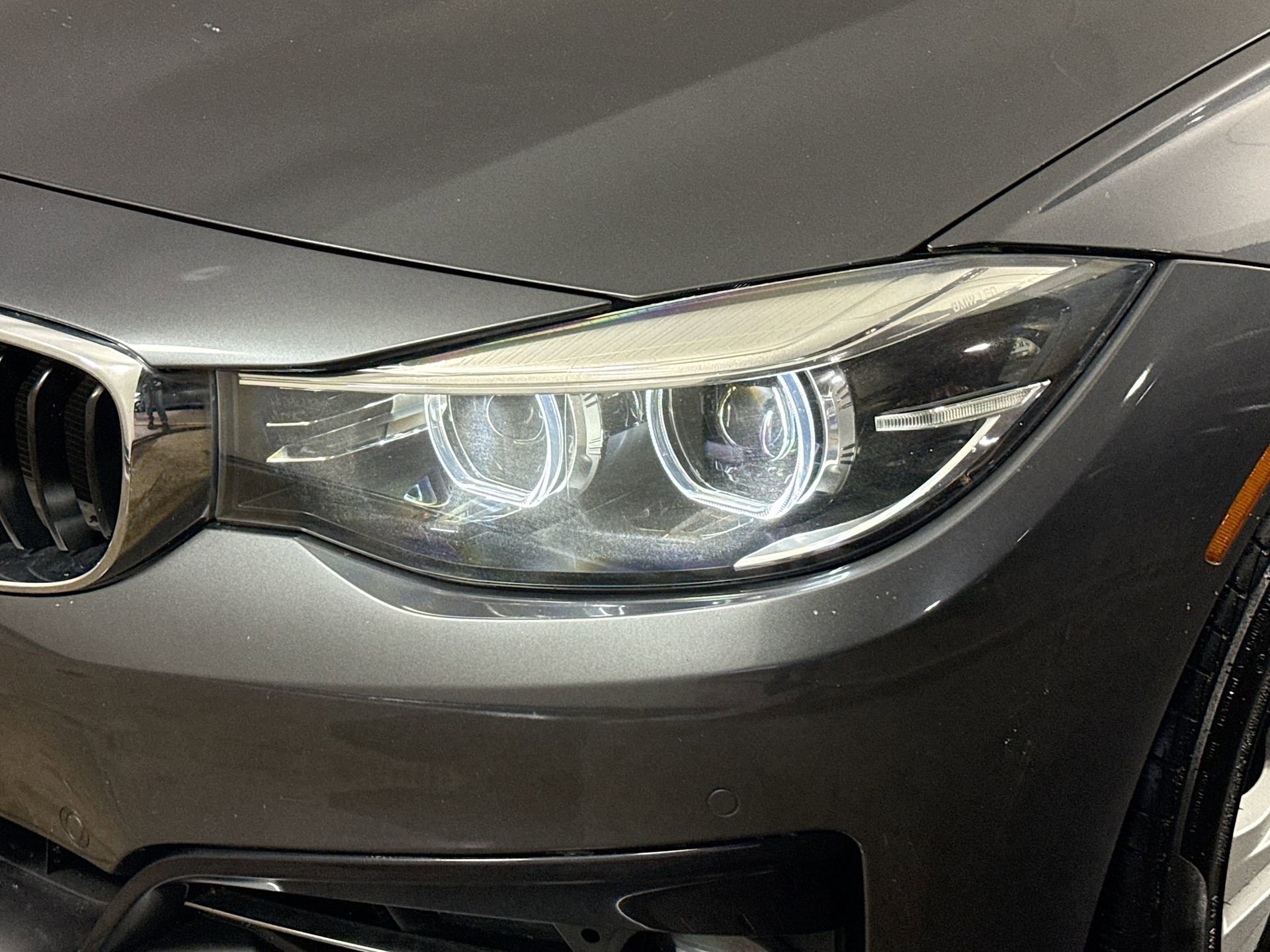 Used 2018 BMW 330i Gran Turismo xDrive w/ Premium Package image 19