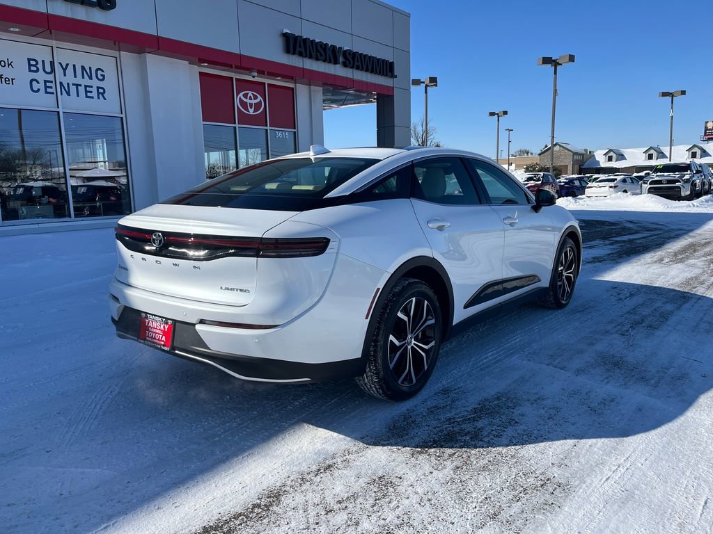 Certified 2025 Toyota Crown Limited image 5