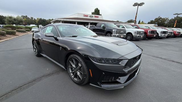 New 2025 Ford Mustang Dark Horse image 2