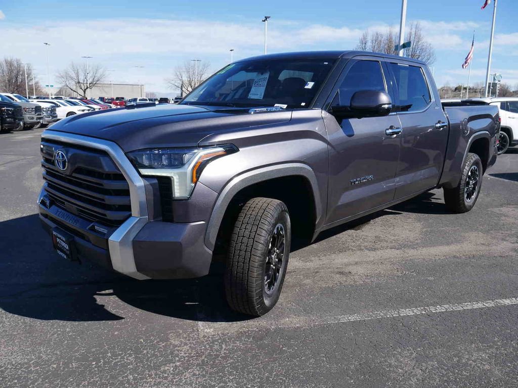 Used 2022 Toyota Tundra Limited image 4