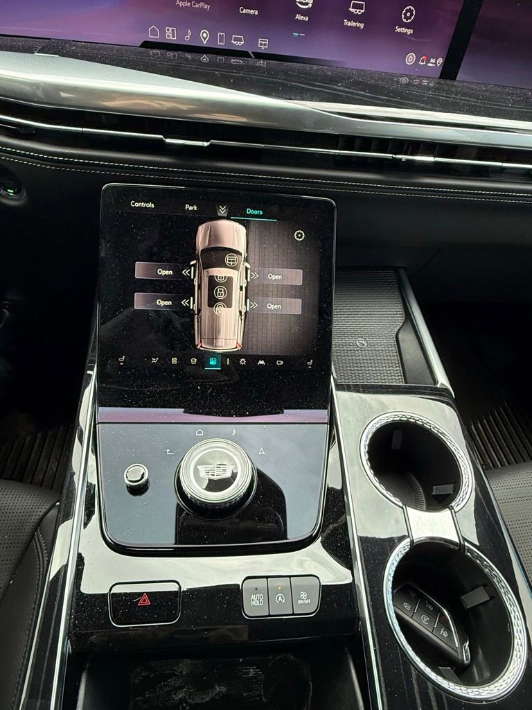 Used 2025 Cadillac Escalade ESV Sport w/ Touring Package AWD/4WD image 6