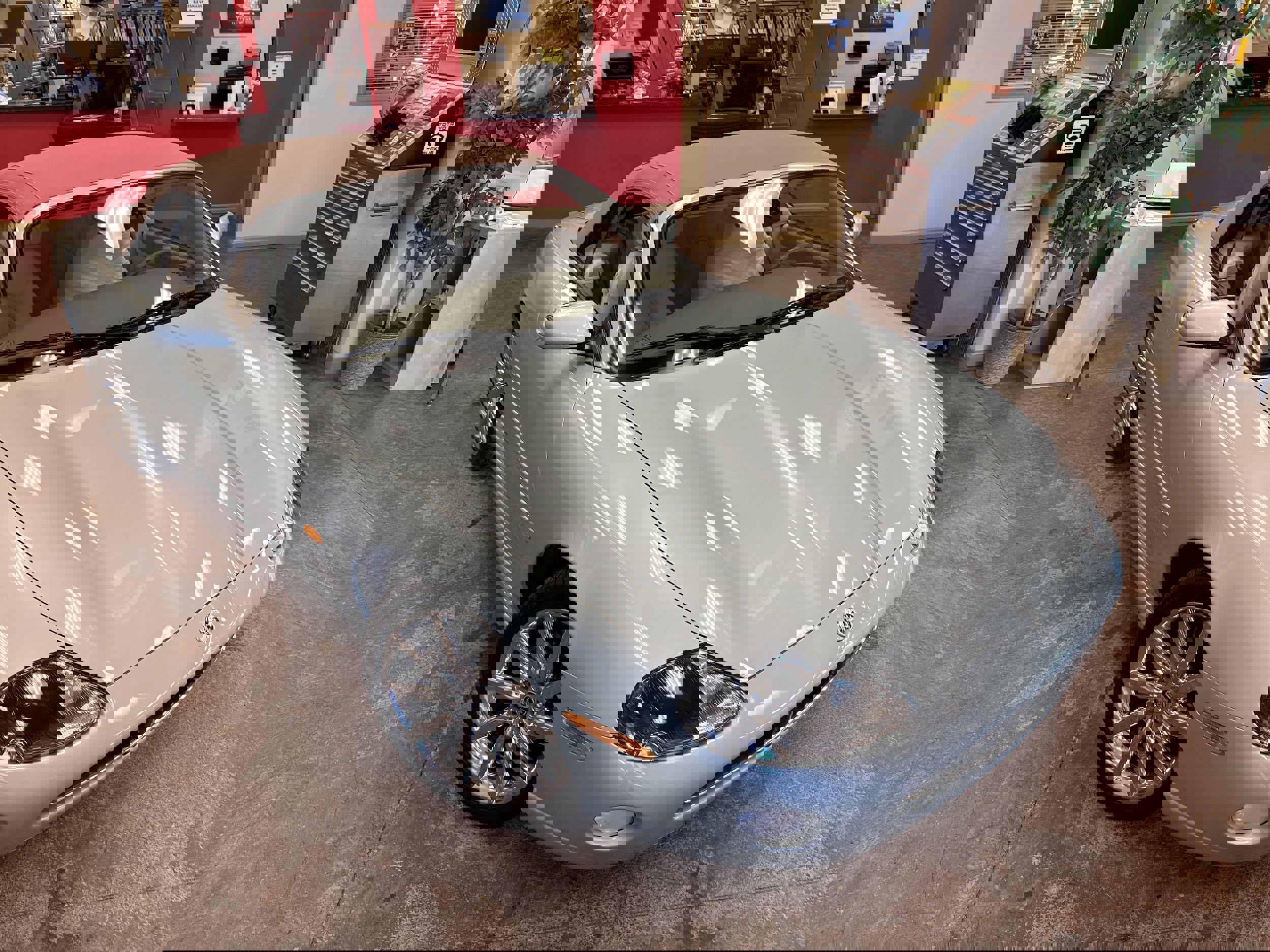 Used 2006 Jaguar XK8 Convertible image 16