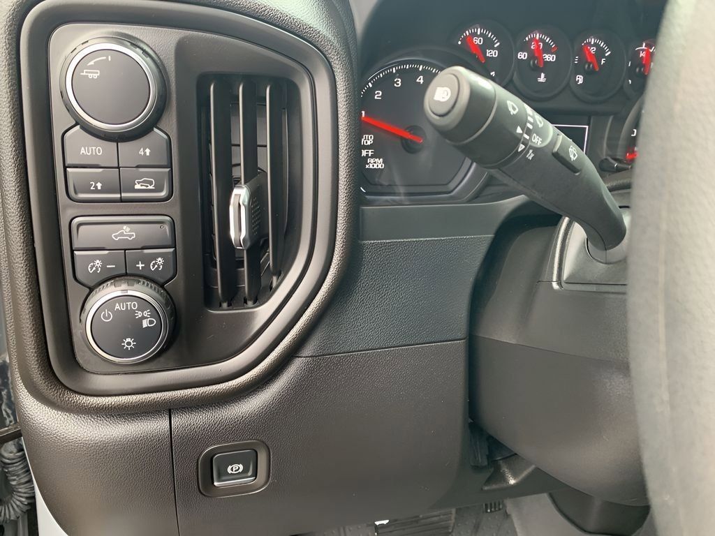Used 2024 Chevrolet Silverado 1500 Custom w/ Turbomax Blackout Package image 28