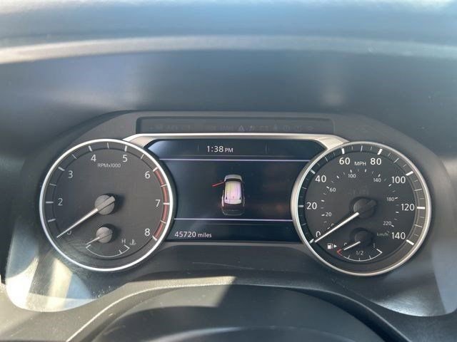 Used 2024 Nissan Rogue S image 14