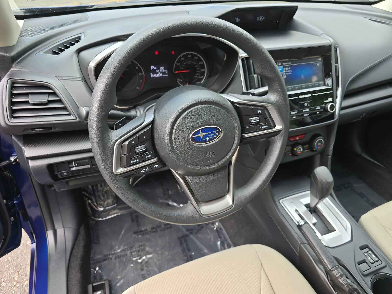 Used 2017 Subaru Impreza 2.0i Premium AWD/4WD image 2