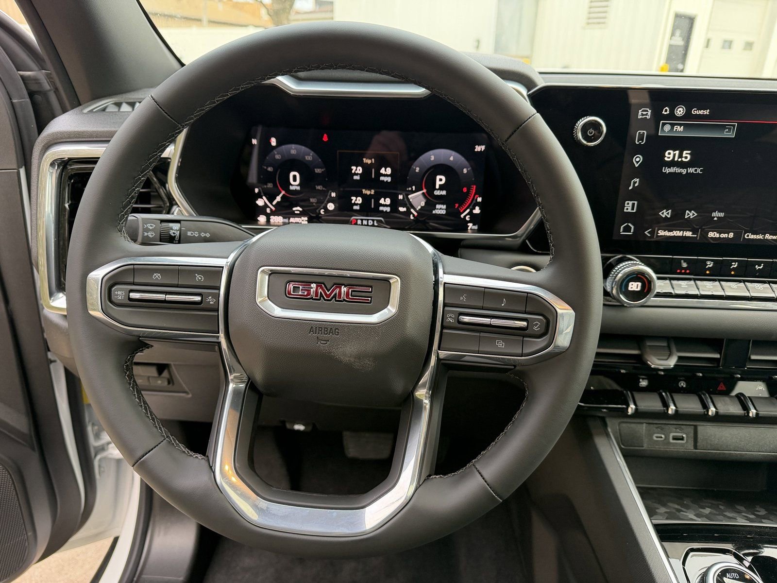 New 2026 GMC Canyon Elevation w/ Convenience Package image 13