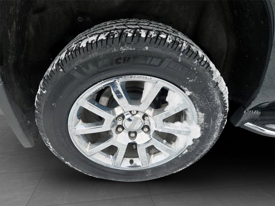 Used 2016 GMC Yukon Denali image 33