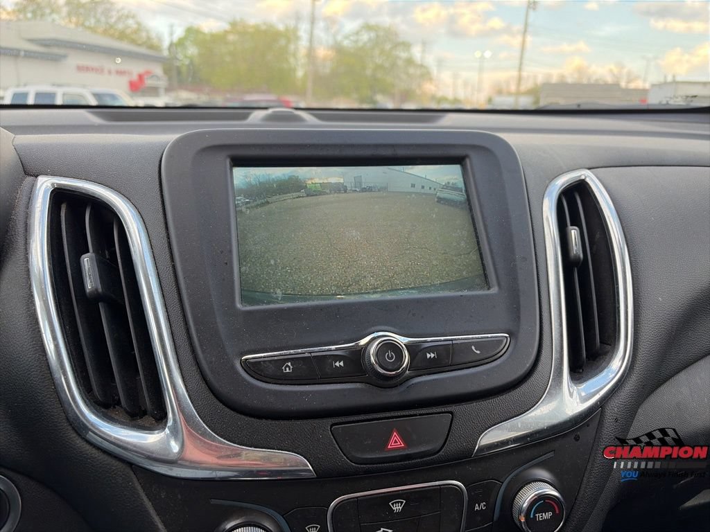 Used 2018 Chevrolet Equinox LT FWD image 23