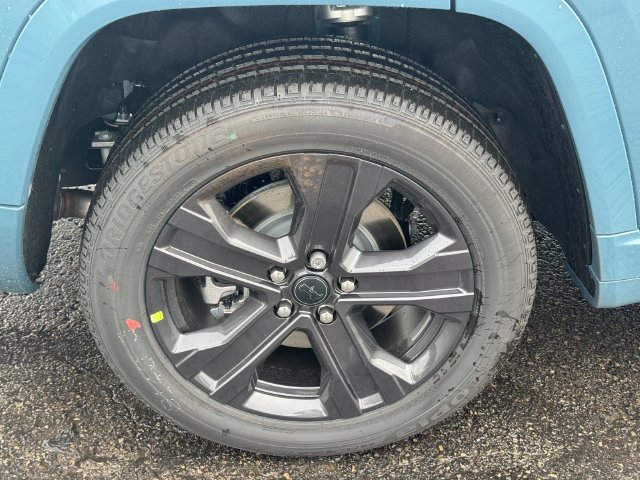 New 2027 Jeep Grand Cherokee L Limited AWD/4WD image 12