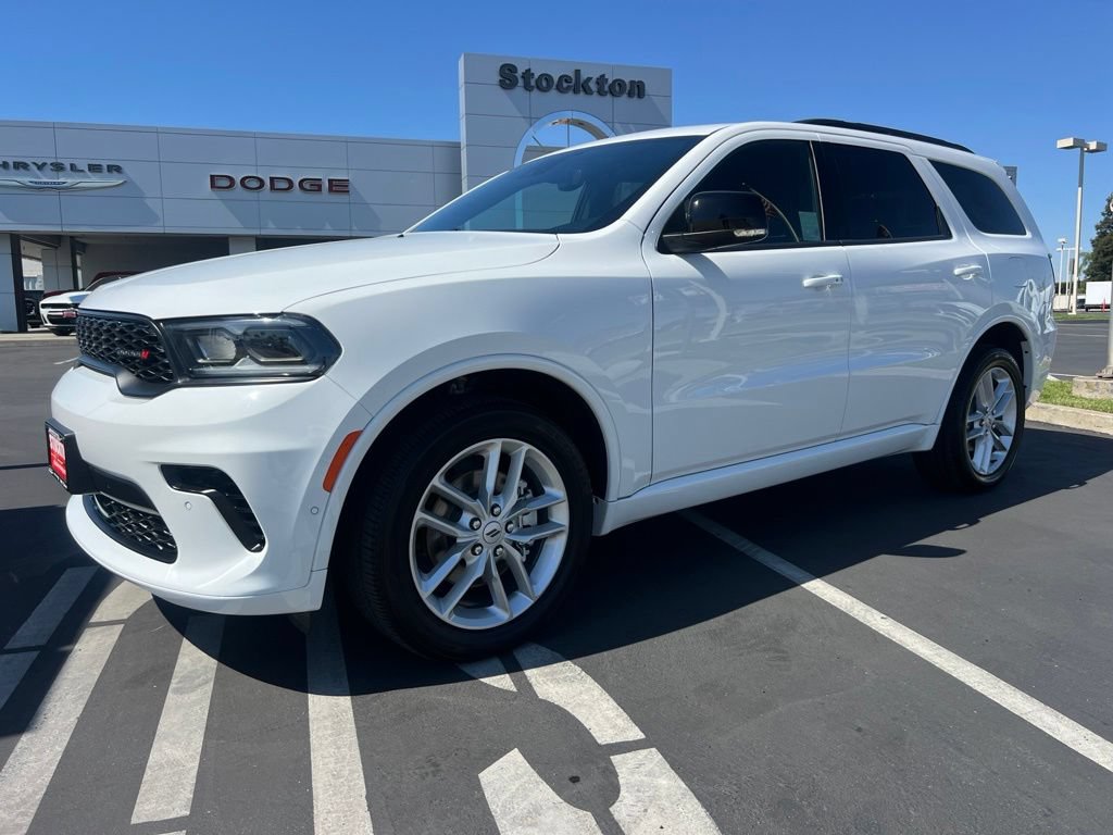Used 2025 Dodge Durango GT AWD/4WD image 4