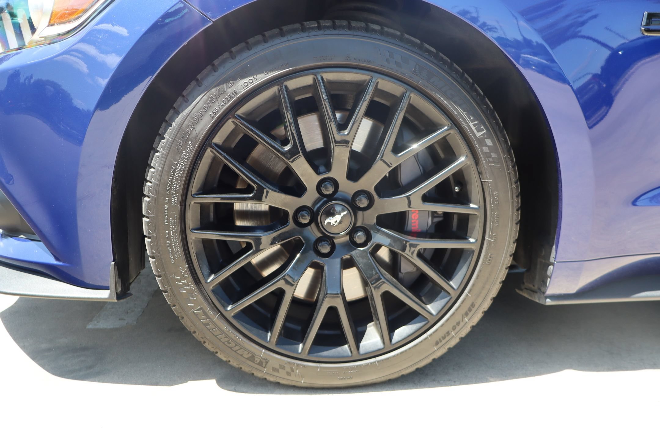 Used 2016 Ford Mustang GT Premium w/ GT Performance Package RWD image 10
