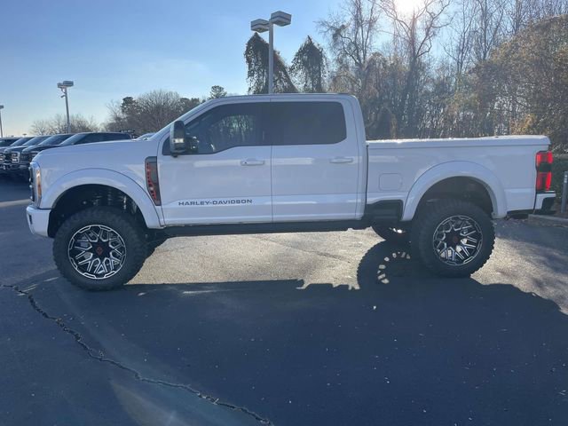 New 2026 Ford F250 Lariat w/ Black Appearance Package image 33