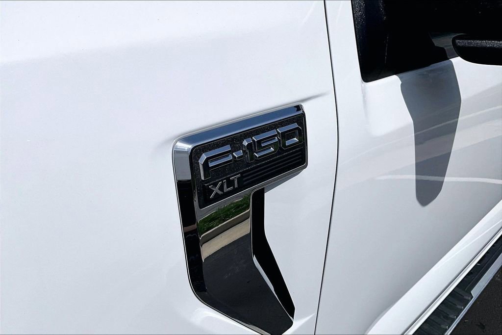 Used 2023 Ford F150 XLT w/ XTR Package image 25