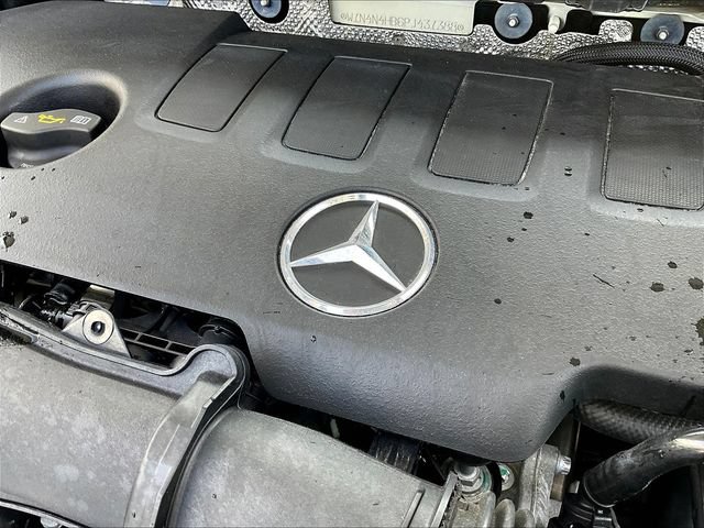 Certified 2023 Mercedes-Benz GLA 250 4MATIC image 32