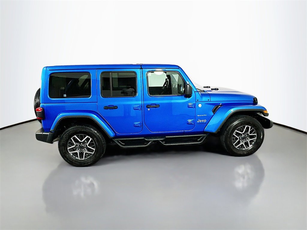 Used 2024 Jeep Wrangler Sahara w/ Technology Group image 8