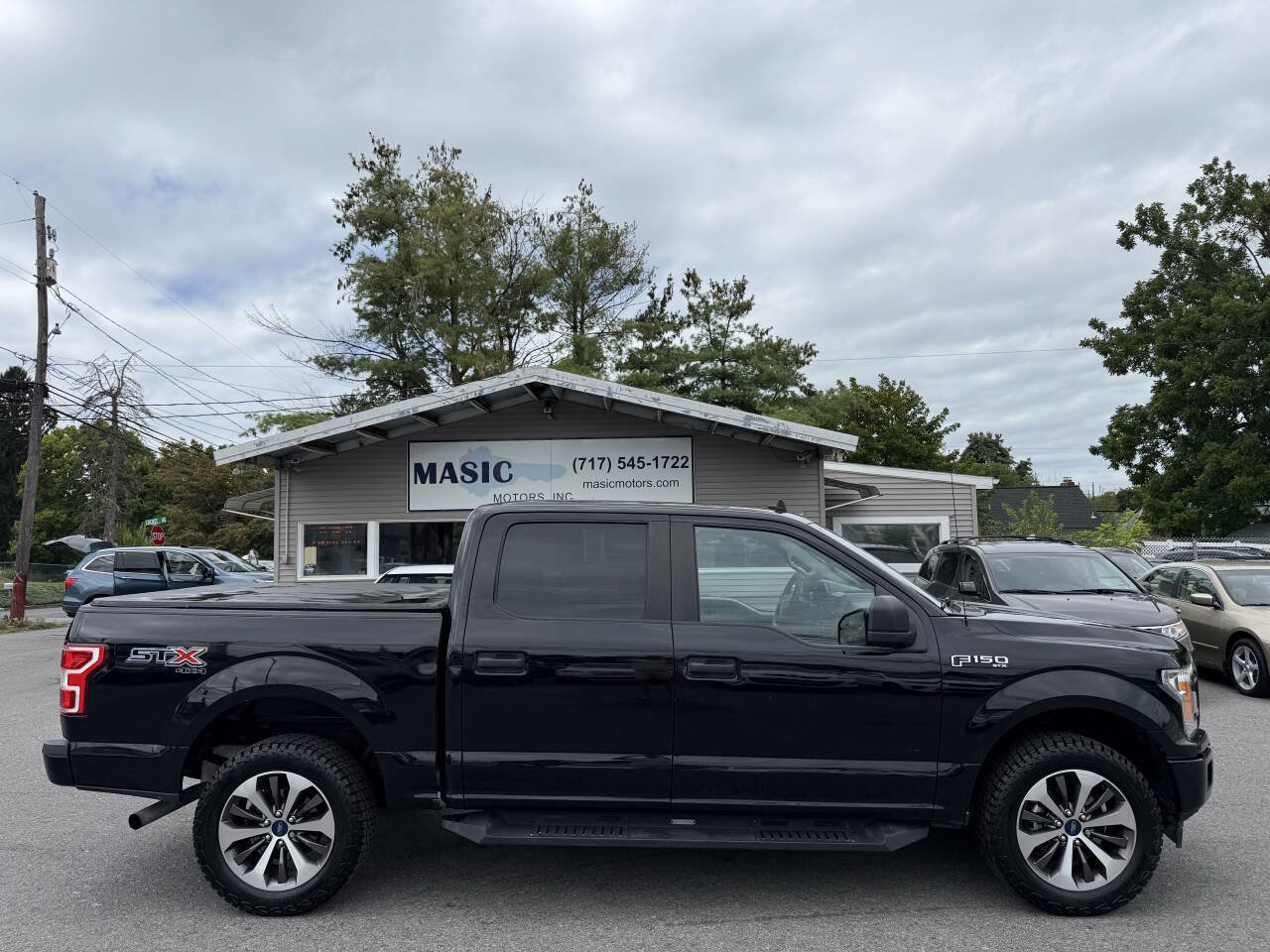 Used 2020 Ford F150 XL w/ Equipment Group 101A Mid image 3