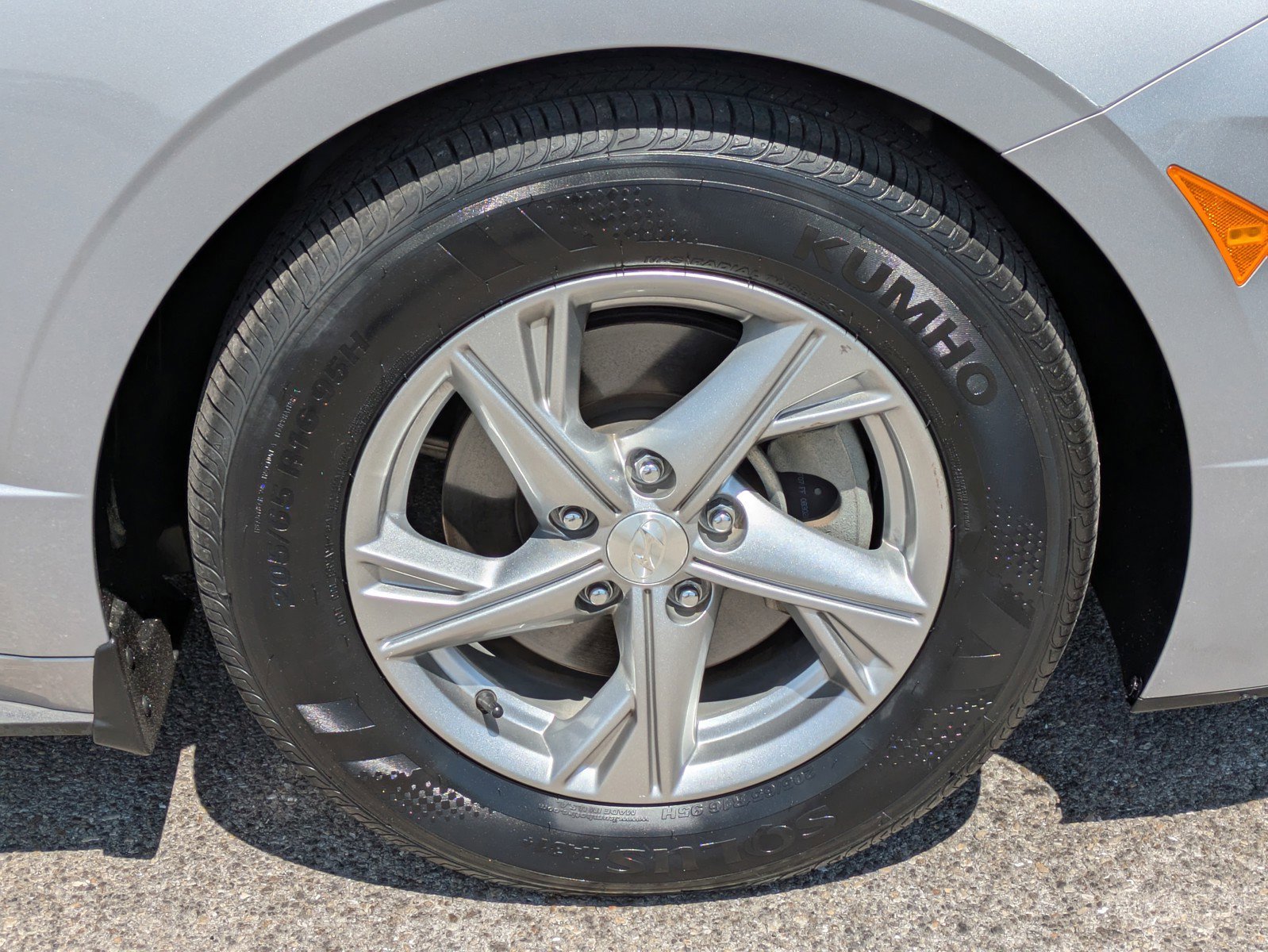 Used 2023 Hyundai Sonata SE FWD image 9