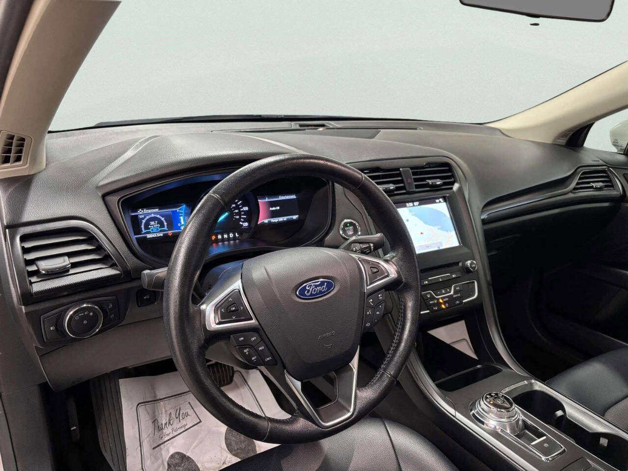 Used 2018 Ford Fusion SE w/ Equipment Group 601A image 10