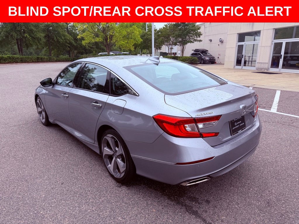 Used 2018 Honda Accord Touring image 5