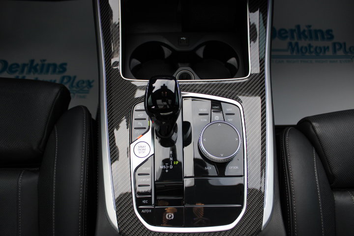Used 2022 BMW X5 M50i AWD/4WD image 19