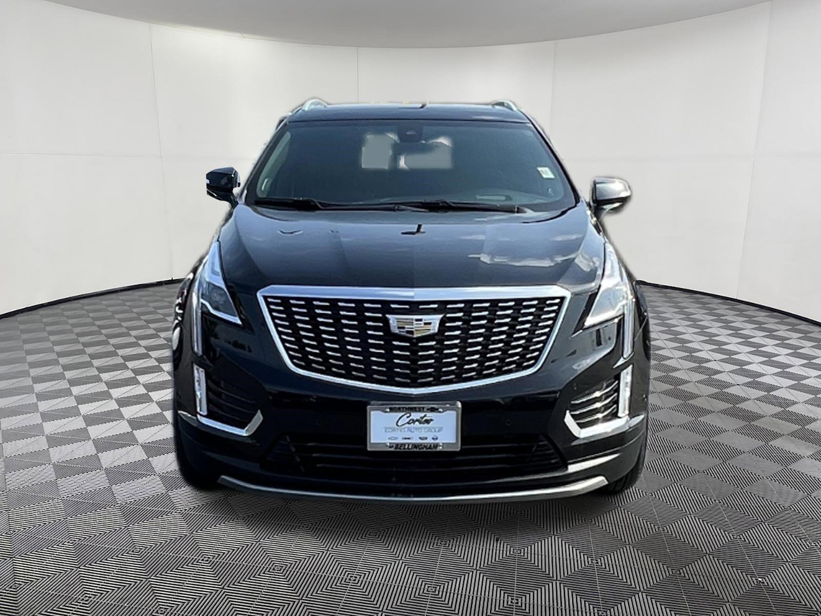 Used 2021 Cadillac XT5 Premium Luxury image 2