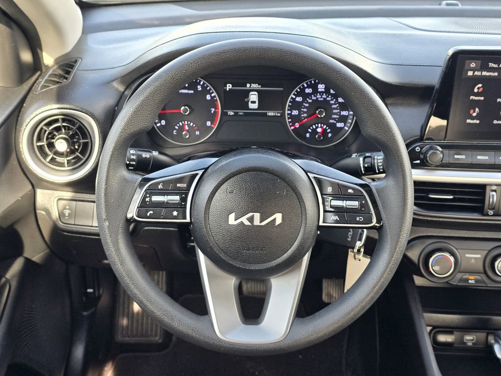Used 2023 Kia Forte LXS FWD image 15