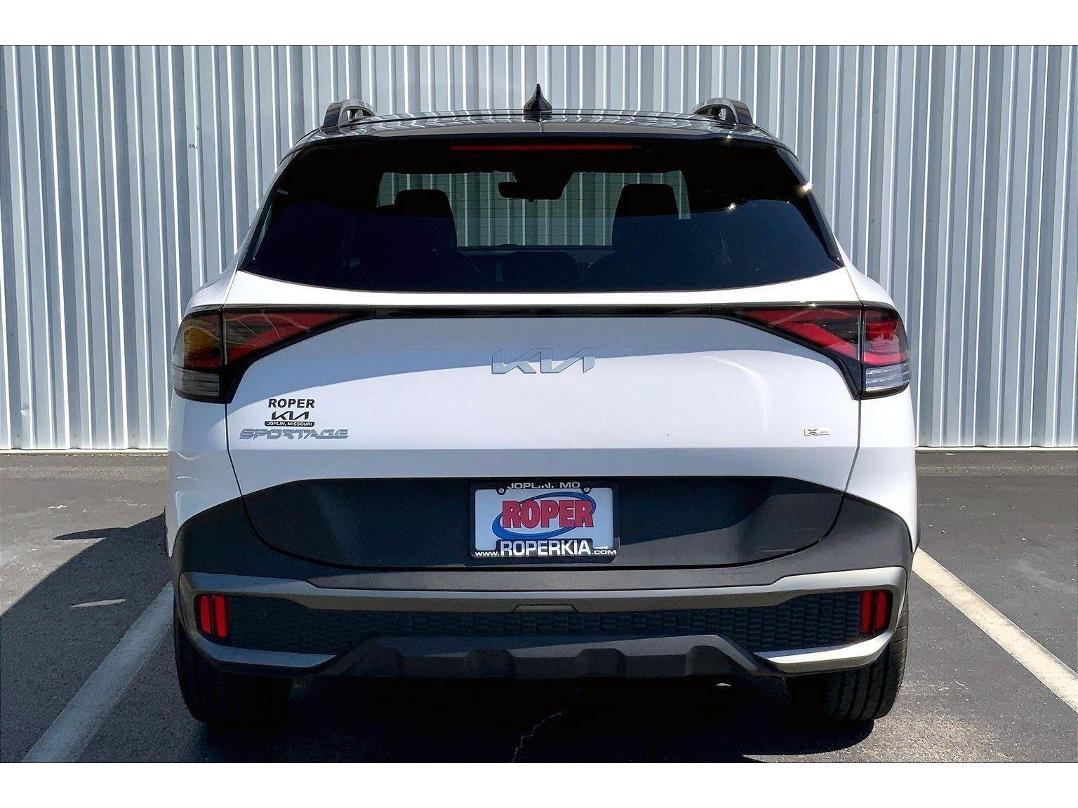 Used 2023 Kia Sportage X-Pro AWD/4WD image 4