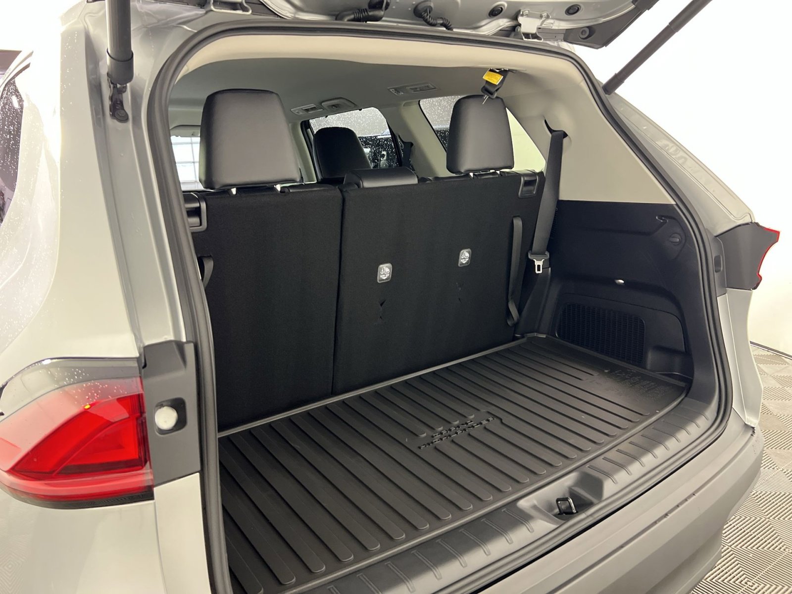 Used 2026 Toyota Grand Highlander XLE image 27