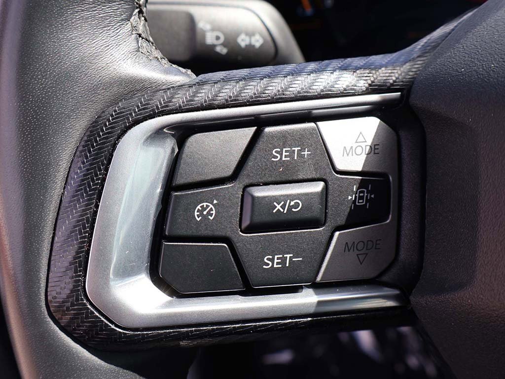 Used 2025 Ford Mustang Premium image 38