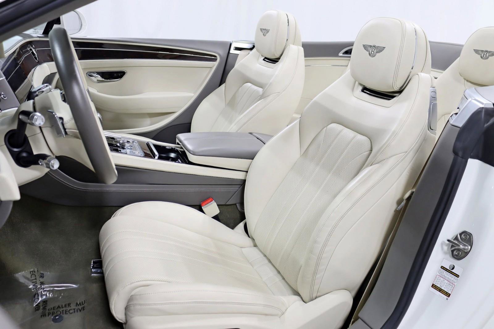 Used 2020 Bentley Continental GT image 31