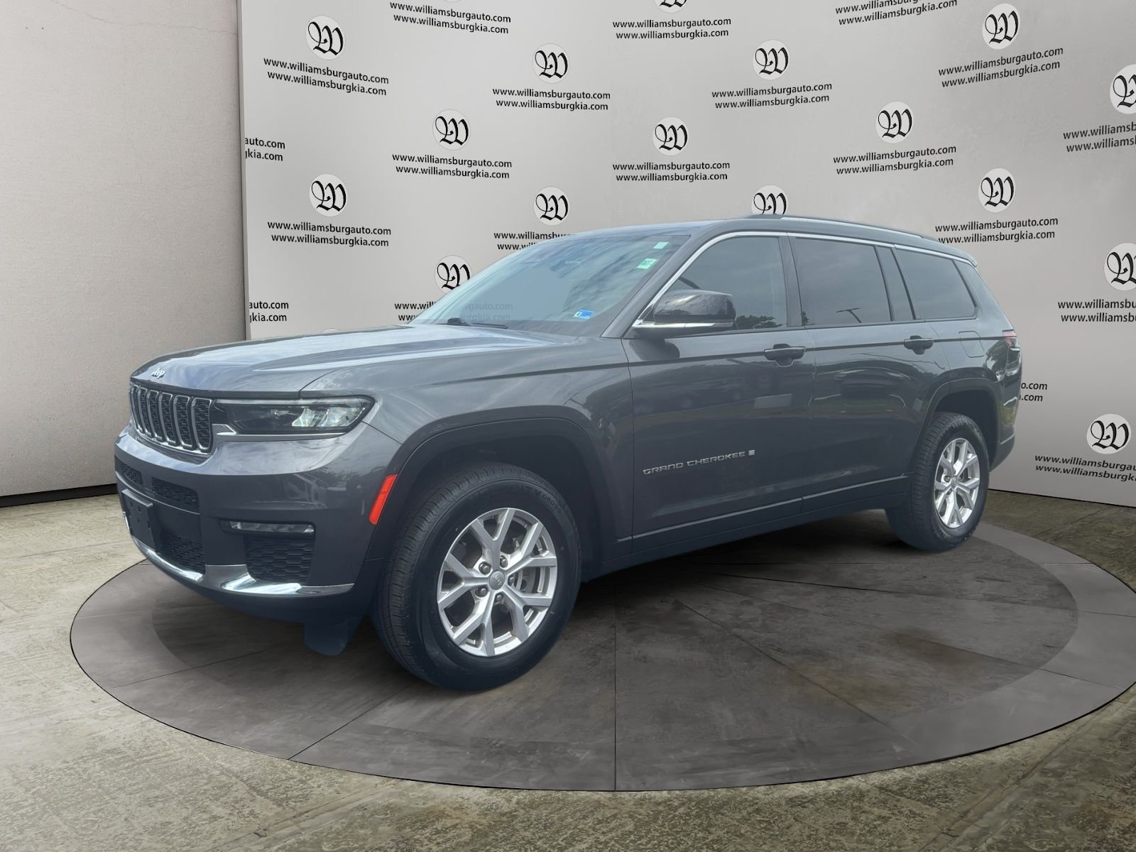 Used 2022 Jeep Grand Cherokee L Limited w/ Trailer Tow Group (B)