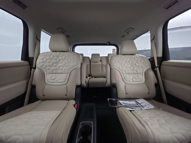 New 2026 Nissan Armada Platinum RWD image 37