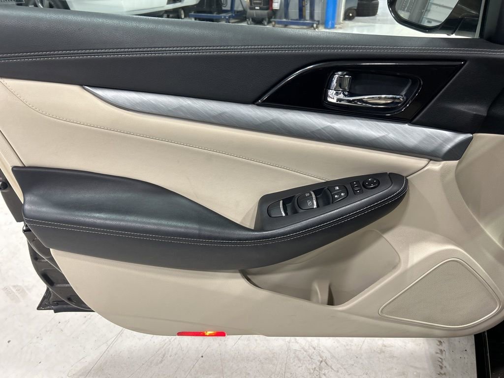 Used 2016 Nissan Maxima 3.5 SL image 20