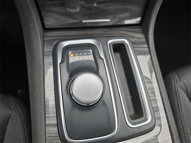 Certified 2019 Chrysler 300 Touring w/ Chrome Appearance Package image 19