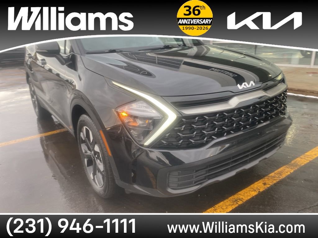 Used 2023 Kia Sportage X-Line w/ X-Line Premium Package image 3
