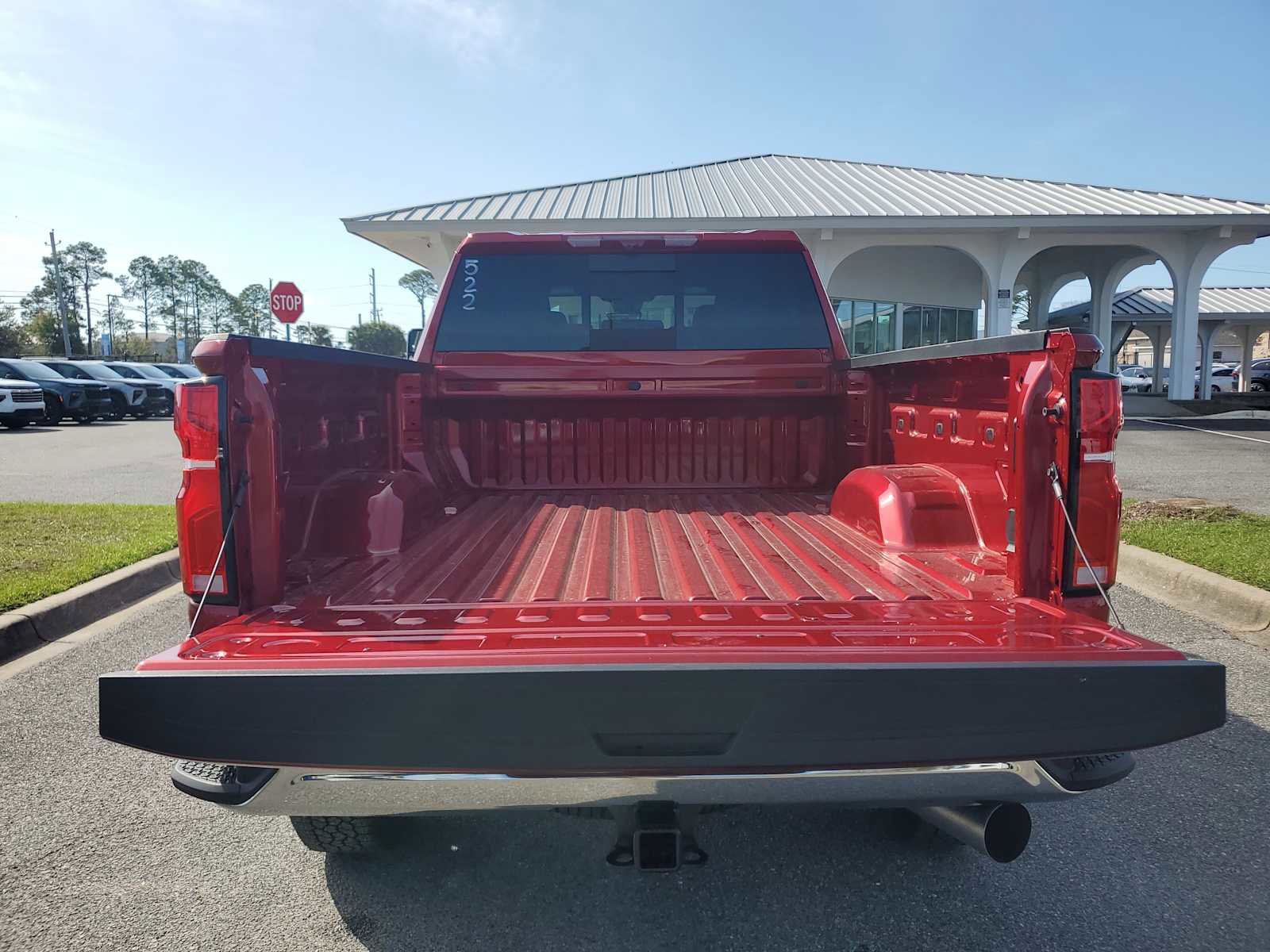 New 2026 Chevrolet Silverado 3500 LTZ w/ LTZ Premium Package AWD/4WD image 5