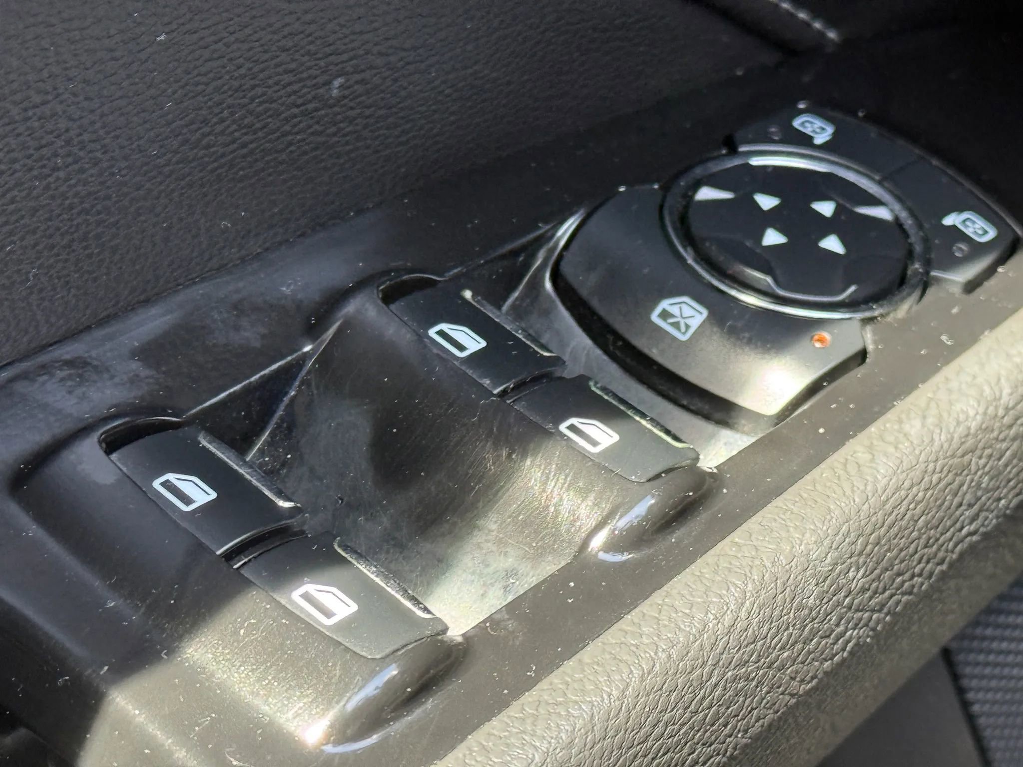 Used 2014 Ford Fusion Titanium AWD/4WD image 24