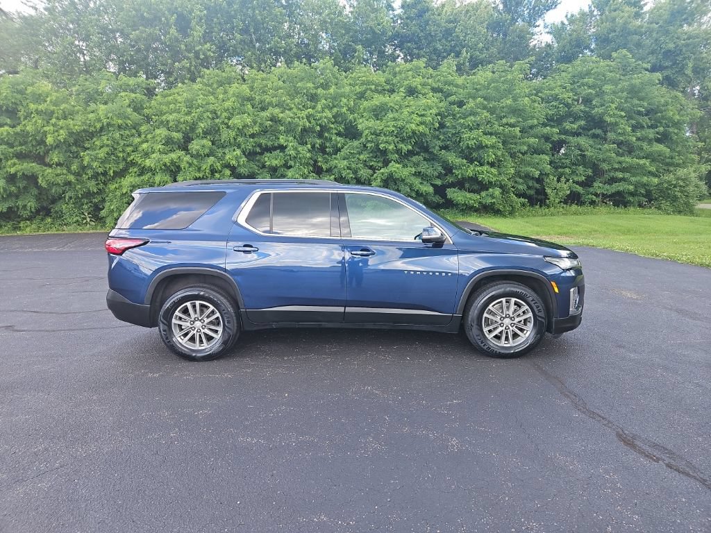 Used 2023 Chevrolet Traverse LT AWD/4WD image 8