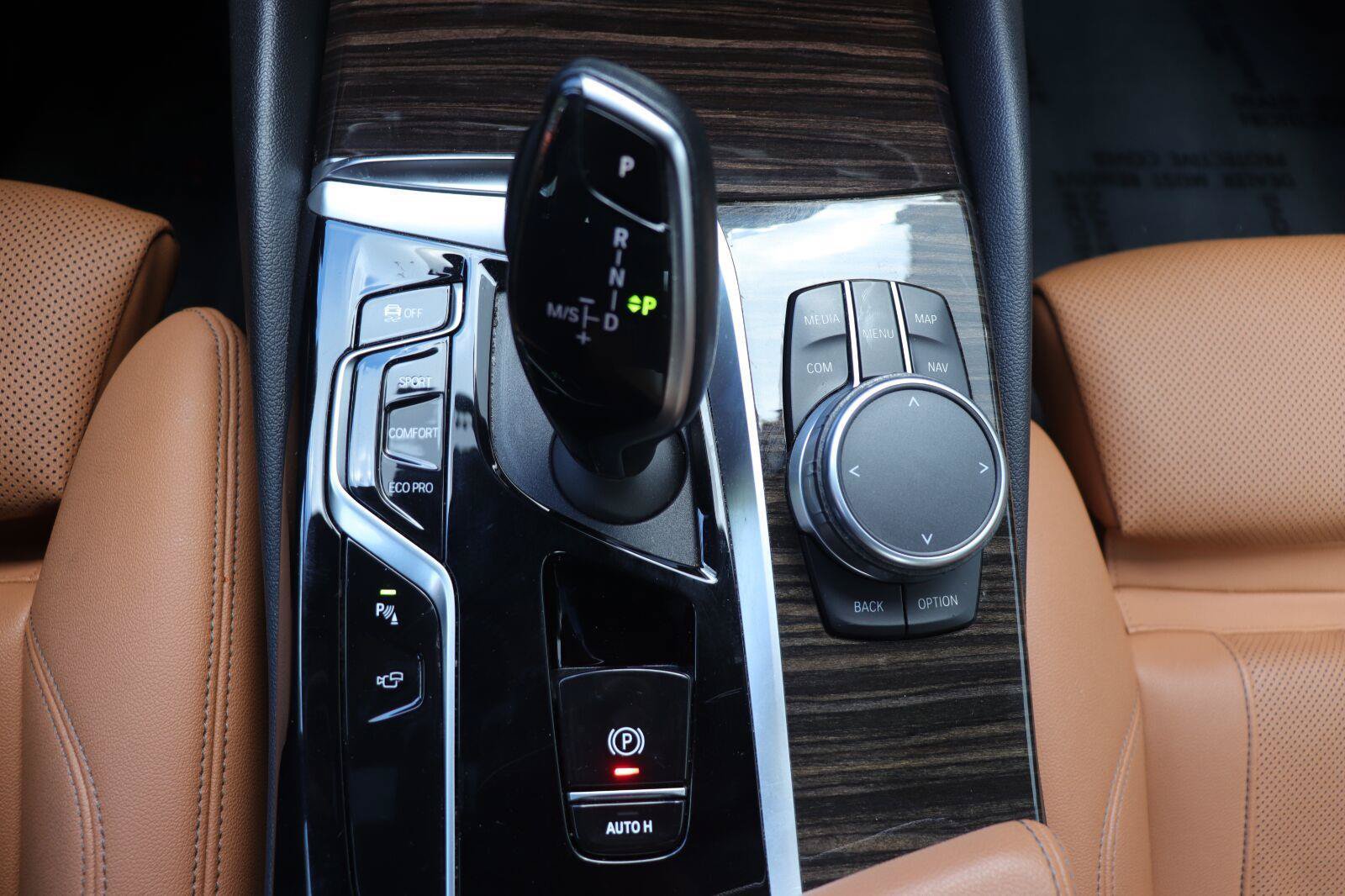 Used 2021 BMW 530i RWD image 36