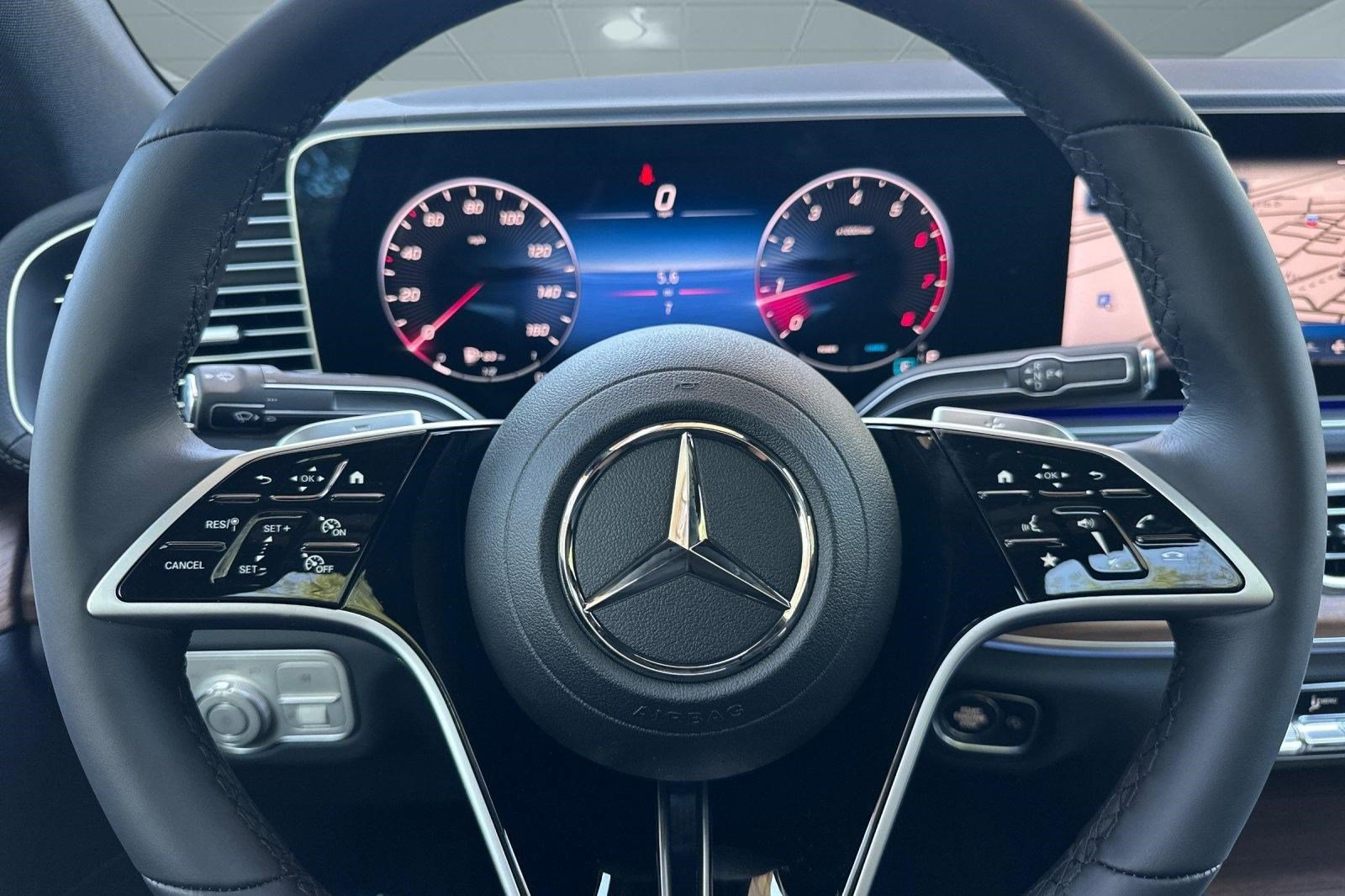 New 2026 Mercedes-Benz GLE 450 4MATIC Coupe image 14