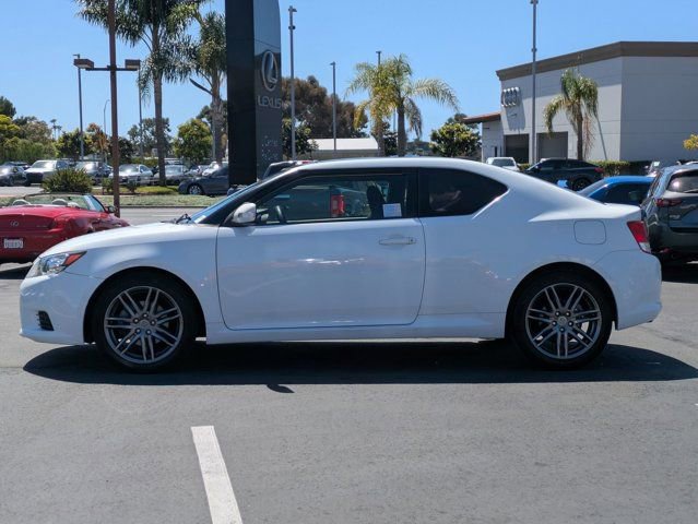 Used 2013 Scion tC FWD image 8